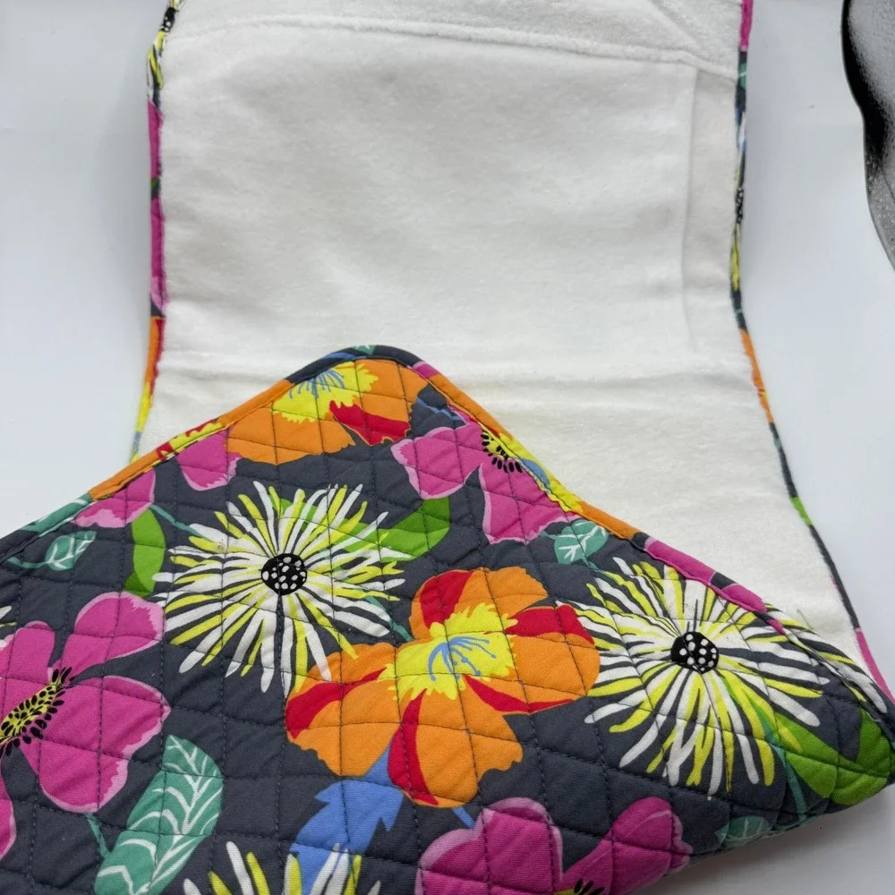 Vera Bradley Quilted Floral Fold Up Changing Pad‎ Diaper Clutch Travel